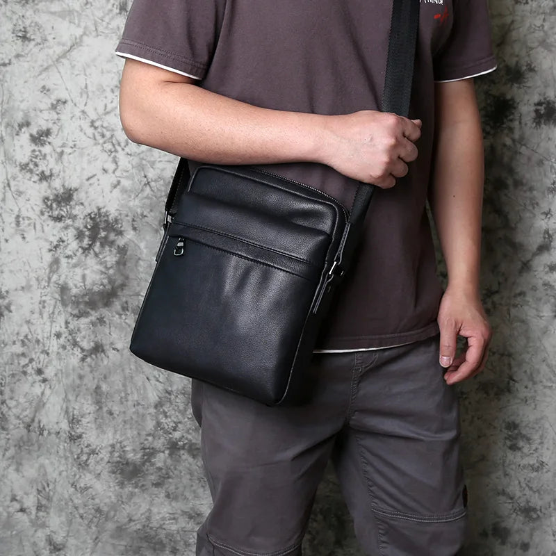 MEN'S LEATHER SHOULDER BAG